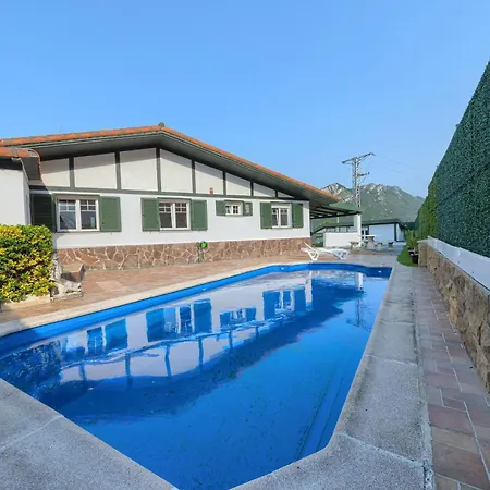 La Ballena By Next Stop Bilbao